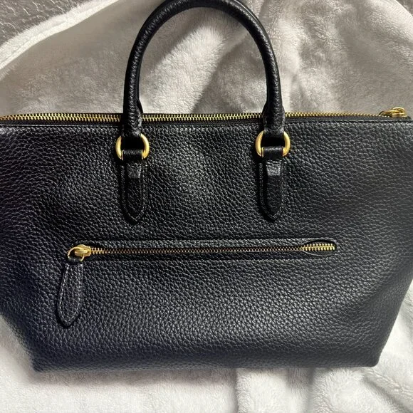 Coach Cara satchel. LOW PRICE because of NO crossbody strap.  Fast shipper. - Picture 4 of 7